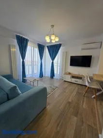 Lovely Apartment - Image 2