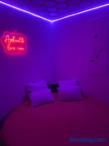 Aphrodite LoveRoom - Image 2