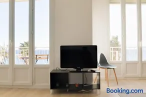 Upstays - Panoramic sea view - 2 min from the beach - Image 3