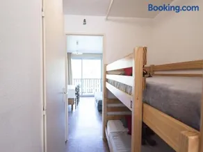 Charmant Appartement pour 4 Pers avec Balcon et Parking près de Saint-Lary-Soulan - Image 2