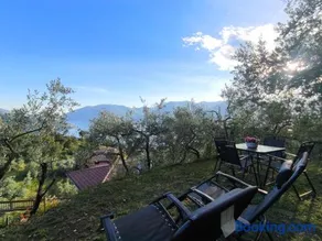 CasaDolcelago Marone Villa con Giardino Vista Lago Private Parking - Image 1
