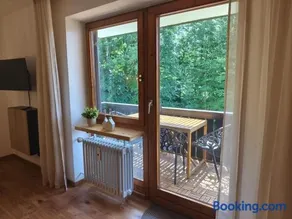 Ferienwohnung Zirbenruhe im Allgäu - mit Hallenbad, Sauna, Skilift, Loipe - Image 4