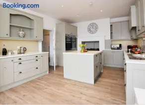 The Lynhurst, superb holiday home by the Exmoor coast in Lynton - Image 5