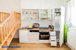 SecondHome Stuttgart - Very nice apartment near historic city centre at Blumenstr 58 in Esslingen am Neckar - W2 - Image 3