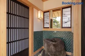 Tsubaki House - Image 3
