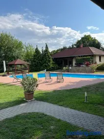 Szőlősgyörök Kun Apartment with 3 bedrooms on 92 in - Image 2