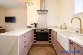Unique 1 Bed Apartment, Auchterarder - Image 4