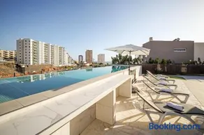 Nirvana - Luxury Villa with heated pool - Image 2