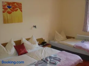 Hotel Bergkristall - Image 1