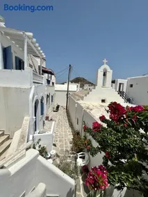 Amphitrite's Haven - Cycladic House in Marpissa, Paros - Image 1