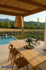 Aristotelia Gi Domes - Luxury Private Pool Retreats - Image 3