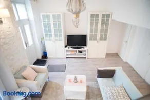 Great Trees Apartment - Image 2