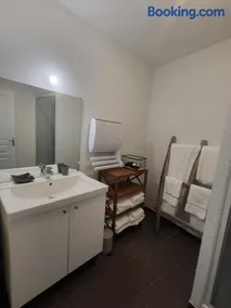 Maison en pierre rénovée - Image 3