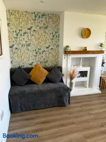 Seaview Serenity - Coastal Escape in Westward Ho! - Image 3