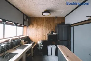 Entire Building Rental TANDEM - Image 2
