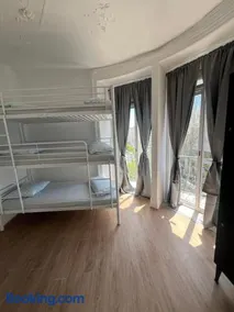 Bagetti hostel only for girls - Image 3