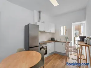Freshly renovated Old Town Alcoy with AC - Image 2