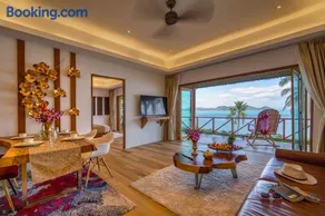 Coconut Grove Resort - Image 5