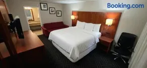 Alice Motor Inn - Image 1