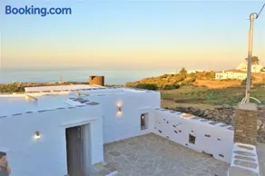 Windmill Arades suite - Image 1