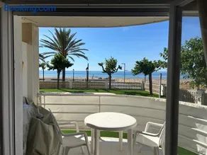 Right on the beach - Image 4