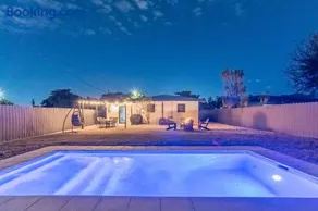 Hallandale Beach Escape - Heated Pool & Family Fun - Image 2