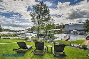 Charming Laconia Cottage: Walk to Weirs Beach - Image 1