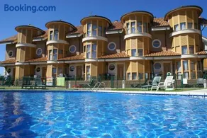 Apartamentos Quinto Sueño - Image 1