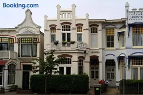 Hendrika Apartments - Image 1