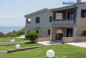 Helios Blue Villas Kriopigi Kassandra - Image 1