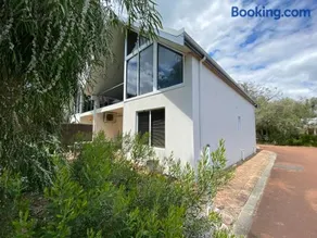 Whitesands - Image 3