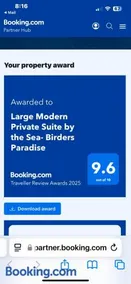 Large Modern Private Suite by the Sea- Birders Paradise - Image 3