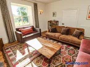 Mill Farm House - Image 5