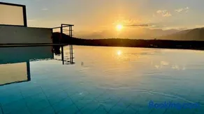 Villa Hibiscus, piscine privée avec une vue splendide - Image 4