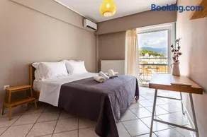 Kalamata Old City - Minimal Urban Retreat - Image 1