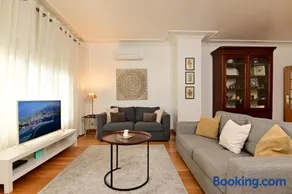 Columbano Garden, Family Apartment - Image 2