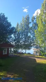 Saunamökki järven rannalla - Image 1
