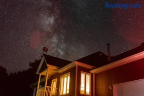 Chalet in a dark sky reserve - Image 1