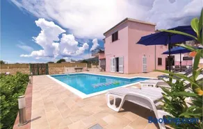 Three-Bedroom Holiday Home In Kastel Sucurac - Image 5