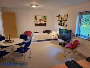 Stort og dejligt værelse med privat bad - Image 4