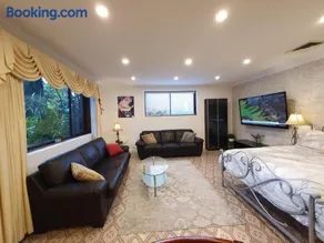 Exceptional Studio Apartment - Image 4