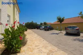 Apartments Gornje Starine - Image 2