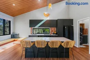 Amara Grove Brisbane Cottage - Come Home to Calm - Image 3