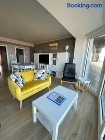 Valentino 0401 - 2 bedrooms 6p - stunning sea view - centrally located - Image 2