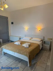 Angeliki Apartments - Image 2