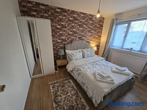 Relax Stay 3 Bedrooms - Image 1