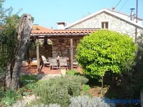 Lovely Stone Cottage Pomer - Image 1