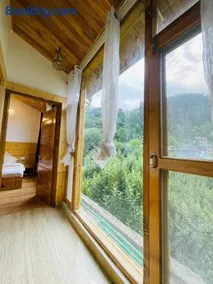 The Himalayan Castle View Retreat - Image 3
