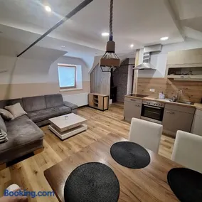 CozyNest - Image 1