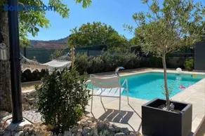 Modern Villa - Image 2